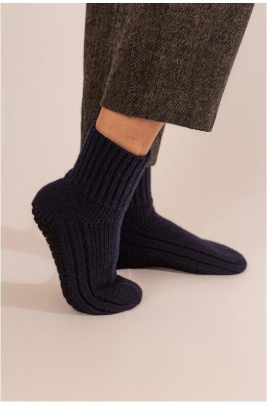 Kuschelige Hüttenfinken Pantoffeln ULLIVISTA von KUNA