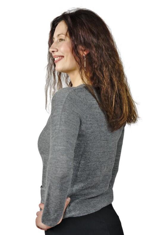 Strickjacke Lisa aus 100% Alpaka mit feinen Knöpfen Damen Cardigan